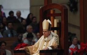 Nadškofija Los Angelesa bo za spolne zlorabe otrok plačala 720 milijonov dolarjev