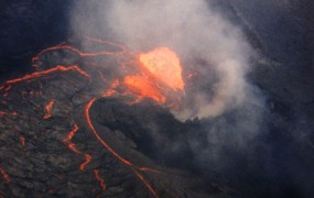 Izbruh vulkana v Indoneziji terjal več žrtev 