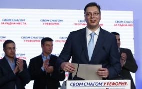Srbija: Vučićevi SNS skoraj dve tretjini poslanskih sedežev