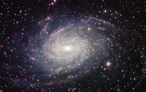 Naša galaksija je lažja, kot so astronomi sprva mislili