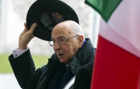 Presenečenje v Italiji: Za predsednika države ponovo izvoljen Napolitano