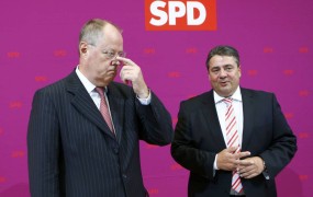 SPD s previdnim odzivom na ponudbo koalicijskih pogovorov z Merklovo