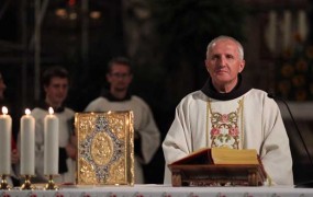 Stane Zore danes prevzema vodenje ljubljanske nadškofije