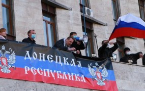 Kijev: Referendum je "kriminalna farsa" s podporo Kremlja