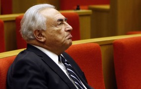 Razkrite sočne podrobnosti iz obtožb o zvodništvu Strauss-Kahna