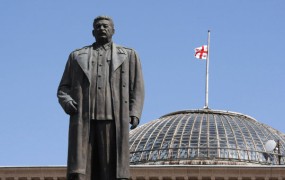 Gruzija bo ponovno postavila spomenik Stalinu
