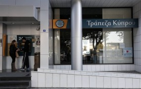 Na Cipru mrzlično iščejo novo rešitev; banke ostajajo zaprte