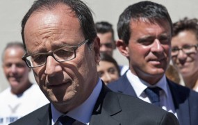 Francosko gospodarstvo je v zastoju, Hollande napoveduje pospešitev reform