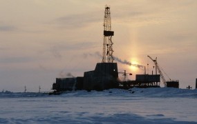 Gazprom začel črpati nafto na Arktiki