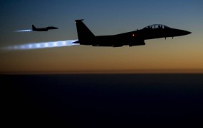 ZDA z novimi napadi na Islamsko državo v Siriji 