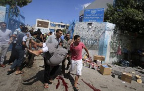 Več mrtvih v napadu na šolo ZN v Gazi
