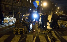 Dan po rušenju Lenina ukrajinska opozicija blokirala vladne stavbe