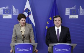 Financial Times: Ciper in Slovenija sta si v glavah investitorjev zelo blizu