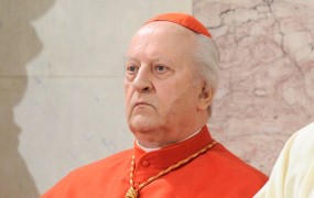 Kardinal Rode: Boj za Slovenijo je bil boj proti rdeči zvezdi