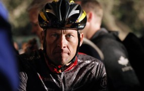 Lance Armstrong bo ostal brez lovorik za sedem zmag na Touru
