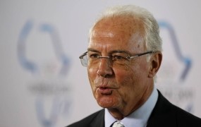 Legendarnega Beckenbauerja je koronavirus rešil pred švicarskim sodiščem