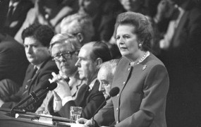 Thatcherjeva Britance razdvaja tudi po smrti