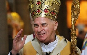 Vatikan v preiskavo spolnega škandala škotskega kardinala