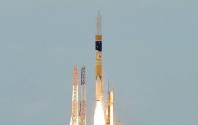 Japonska v vesolje poslala vohunska satelita