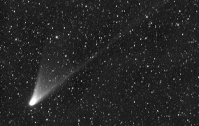 Evropsko nebo bo preletel komet, viden s prostim očesom