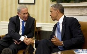 Netanjahu ne zaupa Iranu, prepričuje tudi Obamo