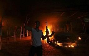 Senatna preiskava ugotovila, da bi bilo napad v Bengaziju mogoče preprečiti