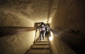 Pri Kairu odkrili grobnico egipčanske princese