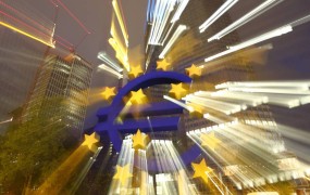EU meni, da bo Slovenija za banke potrebovala do pet milijard evrov