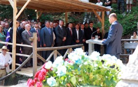 Janša: Ruska kapelica kot simbol prijateljstva, ki povezuje slovenski in ruski narod