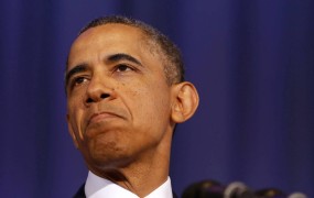 VIDEO: Obamo med govorom o Guantanamu prekinila protestnica