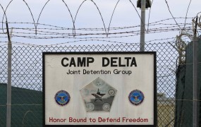V Guantanamu gladovno stavka že 84 osumljenih teroristov