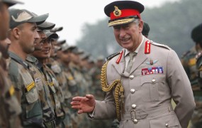 Britanski princ Charles odhaja v pokoj