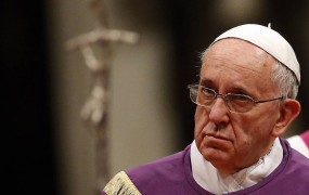 Papež oblikoval komisijo za preprečevanje pedofilije