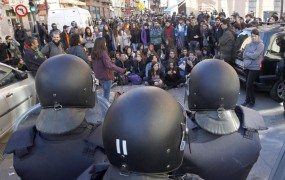 Španski sindikati zaradi reforme dela na ulicah
