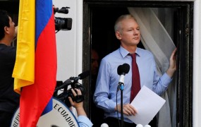 Odvetnik: Tožilstvo v ZDA že pripravlja primer proti Assangeu