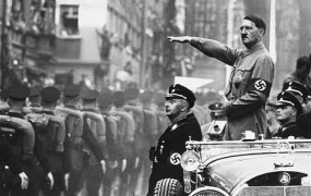 42 odstotkov Avstrijcev meni, da pod Hitlerjem ni bilo vse samo slabo