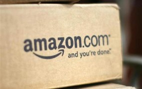 Amazon bo pred prazniki zaposlil 70.000 sezonskih delavcev