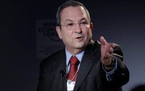 Ehud Barak: ZDA imajo načrte za »kirurške« napade na Iran