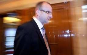Kandidat za gospodarskega ministra Žerjav dobil podporo matičnega odbora