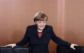 Nemški gospodarstveniki kritični do hitrejšega upokojevanja in minimalne plače