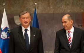 Zaplet: Zver in Pahor k Janši, Türk pa v predsedniški palači pričakuje Janšo