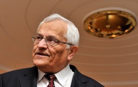 Umrl je predsednik Slovenske akademije znanosti in umetnosti Jože Trontelj
