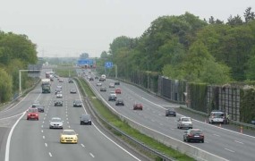 Nemčija korak bližje vinjetam za osebna vozila