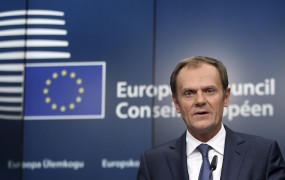 Tusk: EU potrebuje realistično dolgoročno strategijo za Rusijo