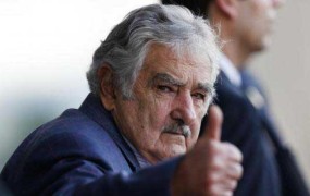 Avtoštoparju ustavil urugvajski predsednik