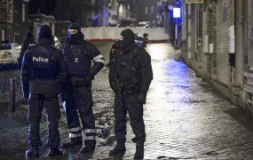 Po preprečitvi terorističnega napada v Belgiji na ulice poslali vojake