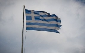 Grki danes na zgodovinske volitve