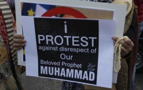 V Črni gori protesti proti karikaturam Mohameda