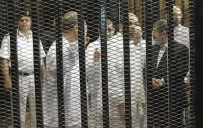 V Egiptu 183 ljudem potrdili smrtno obsodbo za uboj policistov