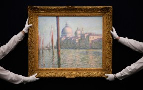 Dražba del impresionizma in nadrealizma hiše Sotheby's prinesla rekorden izkupiček